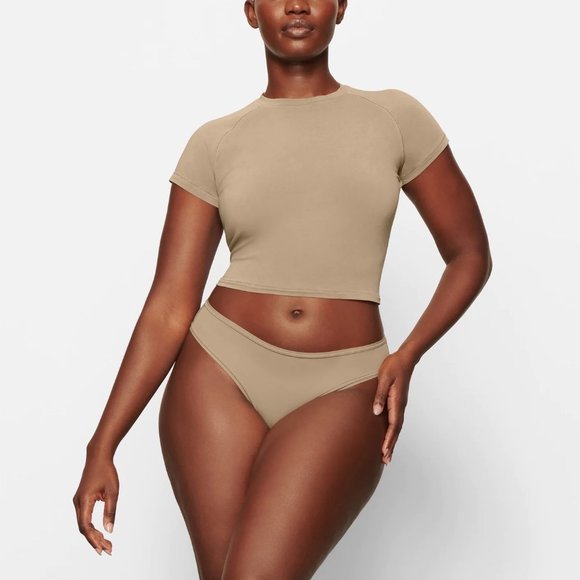 SKIMS New Vintage Cropped Raglan T-Shirt Sepia Womens Small - Picture 3 of 13